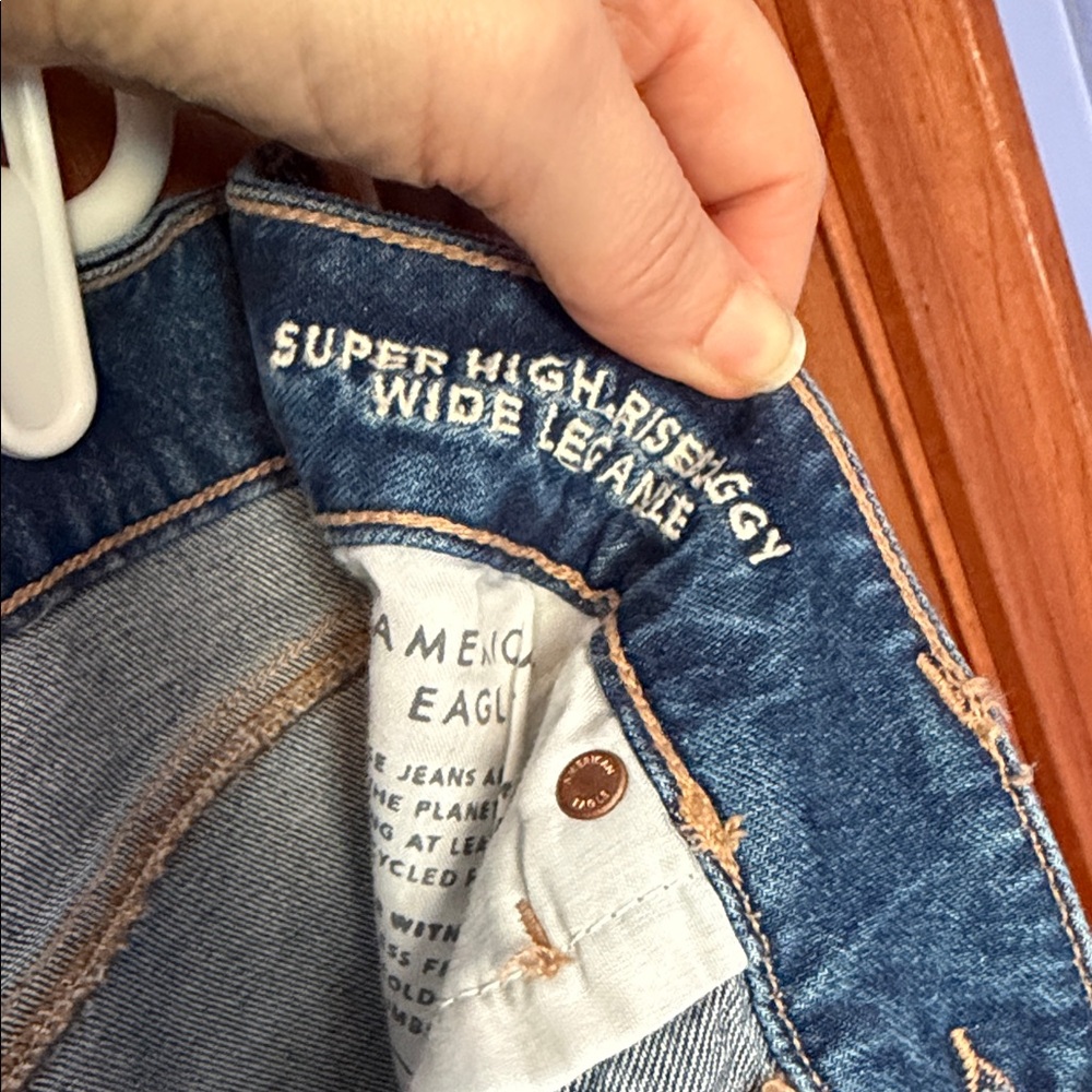 American Eagle Outfitters Blue Flare & Wide Leg Jeans - Picture 3 of 5